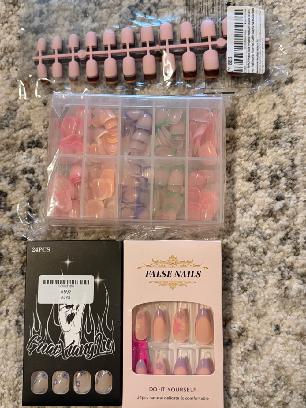 324 pieces of assorted False Nails